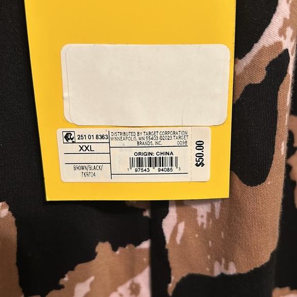 Brand new jumpsuit - Picture 4 of 7